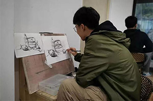 指梦为马|在笑笑，有这样一群人......