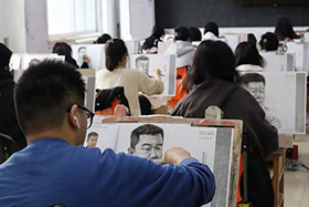 综合大学和艺术大学，哪个更好？