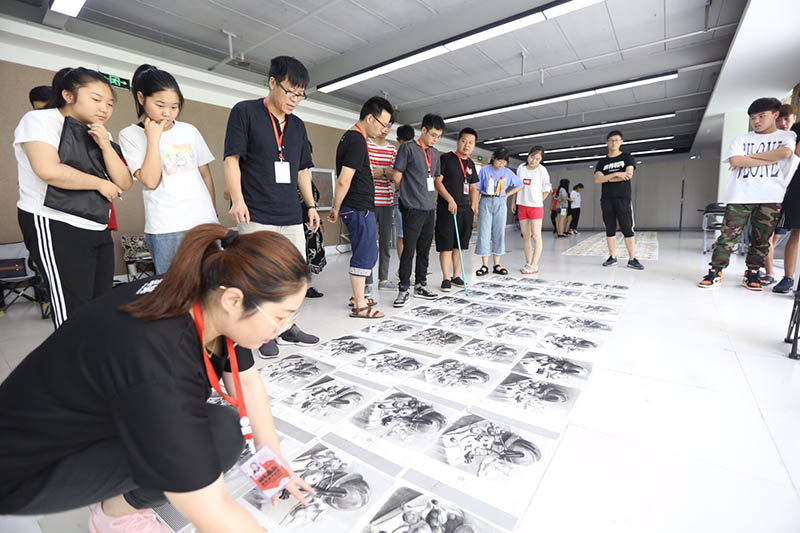 郑州画室,郑州美术高考培训,笑笑2019届-校长弟子班选拔评卷进行中