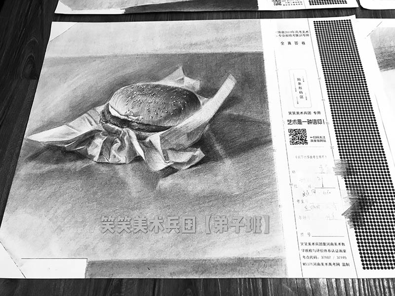 郑州画室,郑州美术高考培训,笑笑2019届-校长弟子班选拔评卷进行中