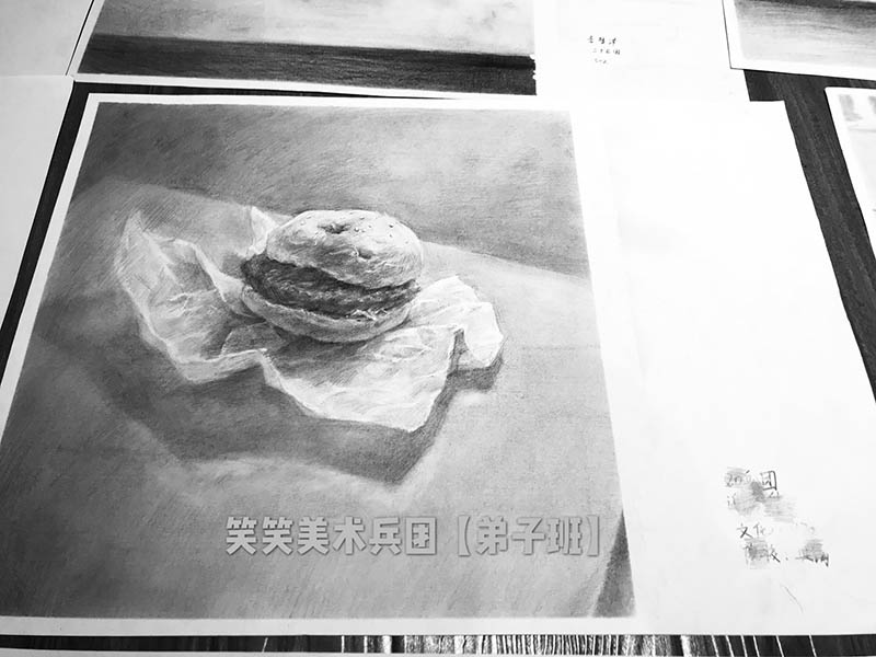 郑州画室,郑州美术高考培训,笑笑2019届-校长弟子班选拔评卷进行中